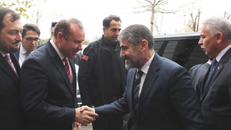 ‘Nureddin Nebati, soruları yanıtlamak yerine çocukluk anılarını anlattı!’