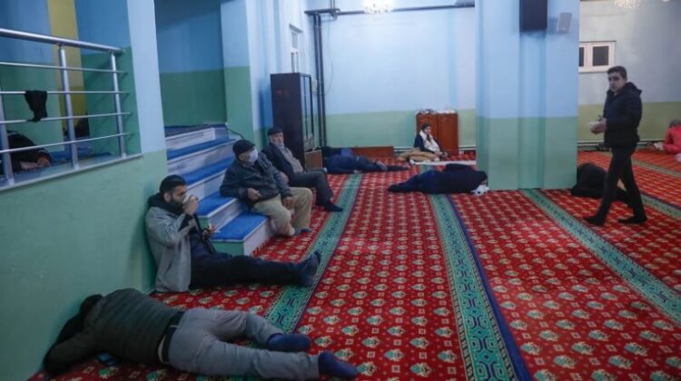 İstanbul’da otellerin kar fırtınası fırsatçılığı: ‘300-500 liralık oda için…’