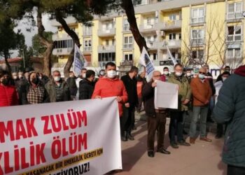 Madencilerden eylem: İnsanca yaşayacak maaş istiyoruz