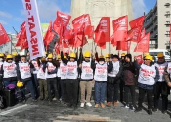 Kayı İnşaat işçileri Ankara’da: Emeğimizi ezdirmeyiz