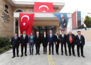 Kılıçdaroğlu, Akşener ve İmamoğlu’ndan ortak  ‘davet’ tepkisi: Devletin sahibi 84 milyondur