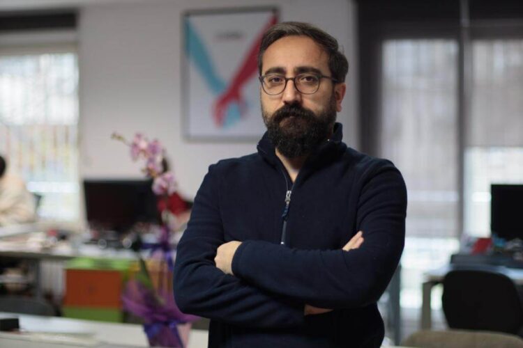 Emperyalizm ve Taliban Kıskacında Afganistan