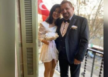 Erman Toroğlu kendisinden 34 yaş küçük avukatıyla evlendi