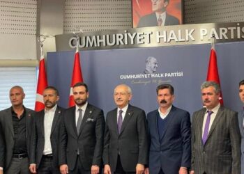 AKP’den CHP’ye geçen ASKON Diyarbakır Şube Başkanı görevden alındı