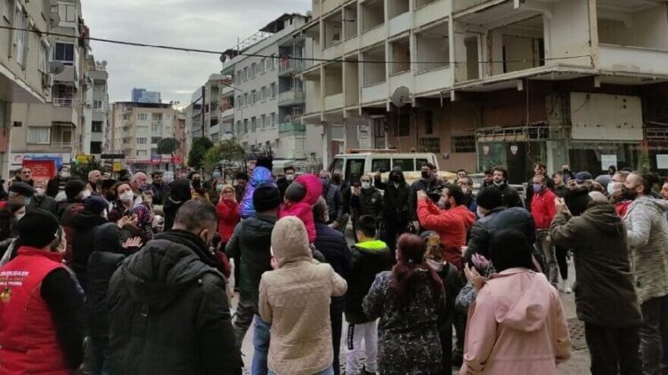 Halk yüksek elektrik faturalarına isyan etti