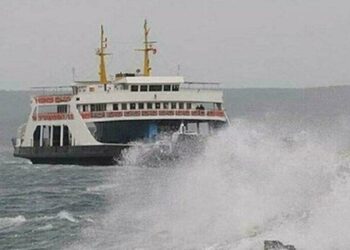 Feribot seferleri iptal edildi