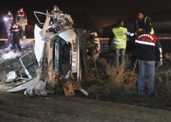 Yeni yılın ilk saatlerinde facia: Çok sayıda ölü var