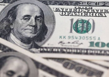Dolar yatay seyre geçti