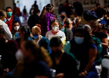 Omicron varyantının iki yeni semptomu