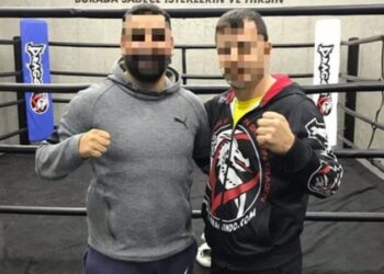 Cinsel saldırıda bulundu, eşi susturmak istedi: ‘Dakikalarca cehennemi yaşadım!’