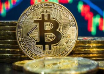 Bitcoin tepetaklak oldu