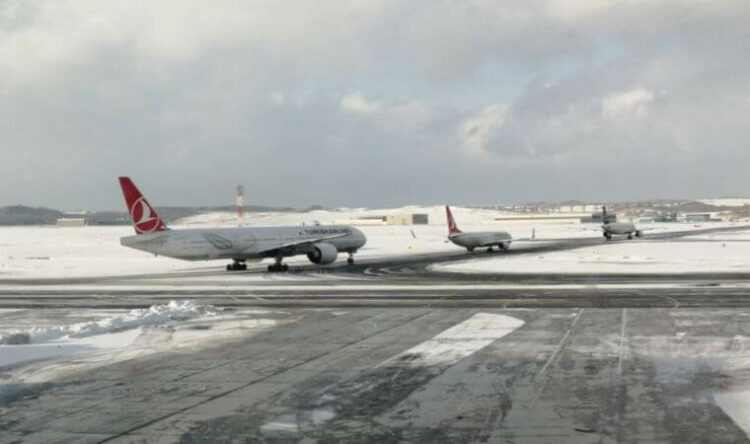 THY’den yeni karar: Tüm uçuşlarını iptal etti