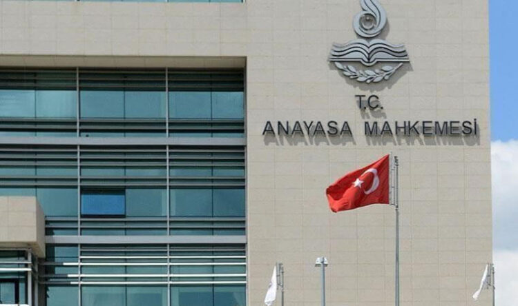 Milyonlarca çalışanı ilgilendiriyor: AYM’den karar çıktı