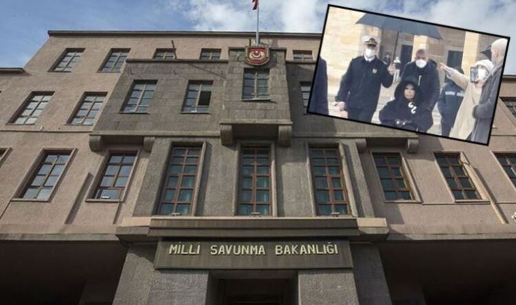 Milli Savunma Bakanlığı açıkladı: Anıtkabir ve takım komutanları görevden alındı