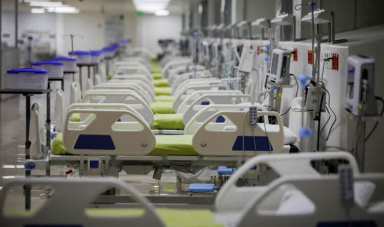 Koronavirüsün sonu için tarih verildi