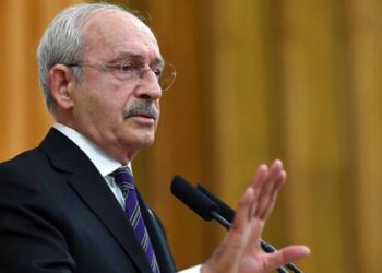 ‘Erdoğan tefecilere hizmet ediyor’