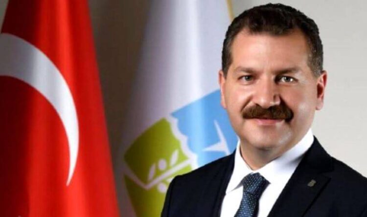 Ağaçlar katledilecek! AKP’li belediye sahili satışa çıkardı