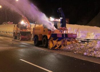 Bakanlık duyurdu: TEM kar temizliği için kapanıyor