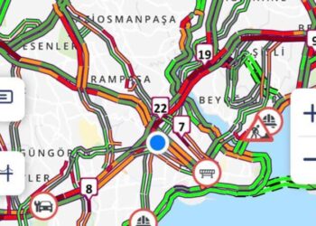 Kar kapıya dayandı! İstanbul’da trafik kilitlendi