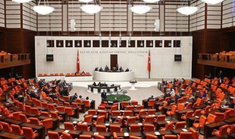 “AKP-MHP koalisyonu bu kez gözünü şirketlere çevirdi”