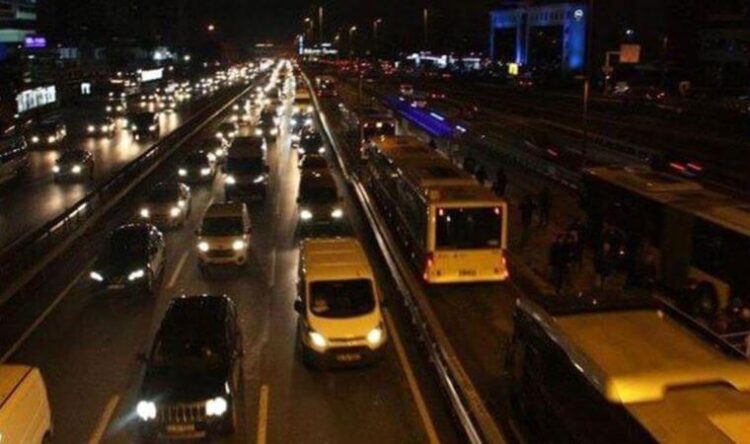 Kalıcı yaz saati uygulaması Meclis gündeminde: ‘Karanlıkta yolculuk, saldırı, taciz…’