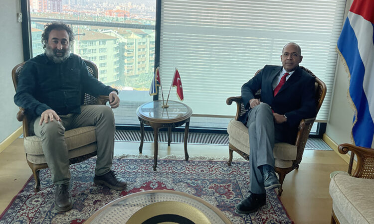 Ablukaya rağmen sosyalizmin başarısı…Küba Büyükelçisi’nden çarpıcı açıklamalar