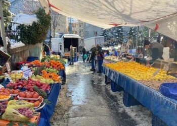 Meyve ve sebzeye kar zammı geldi