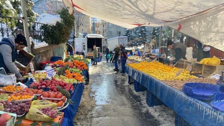 Meyve ve sebzeye kar zammı geldi