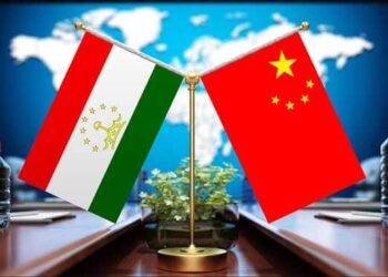 Çin ve Tacikistan liderlerinden 30. yıl mesajı