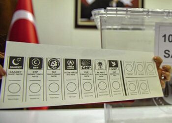 Yeni bir parti daha kuruluyor… İsmi belli oldu