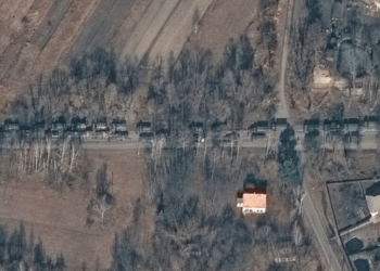 Uydu görüntüsü paylaşıldı! 5 kilometre uzunluğunda ve Kiev’e yaklaştı