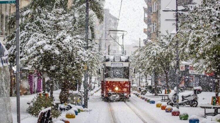 İstanbul için korkutan kar tahmini: Tarih verip uyardılar!