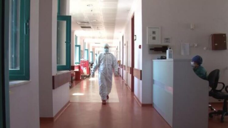 Bir ilde ‘norovirüs’ tespit edildi: Vatandaş hastaneye akın etti!