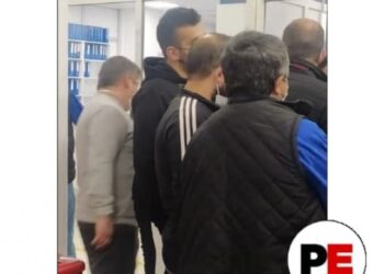 İşçi eylemleri yayılıyor: Alpin Çorap işçileri iş bıraktı