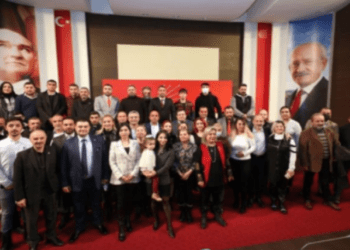 Türkiye Değişim Partisi ve Memleket Partisi’nden istifa edip CHP’ye geçtiler