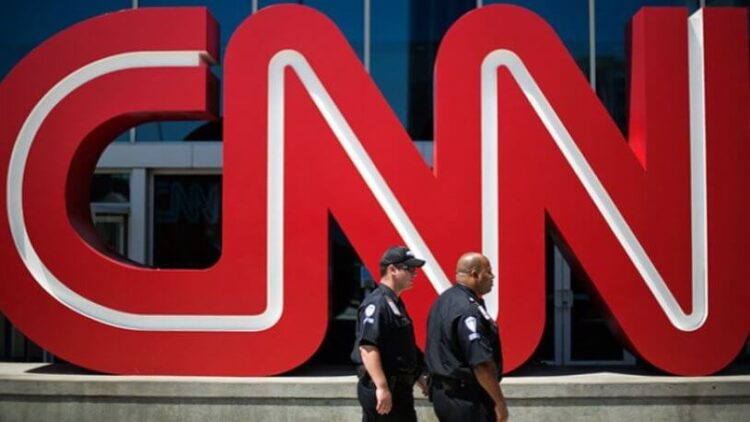 CNN’de deprem yaratacak istifa