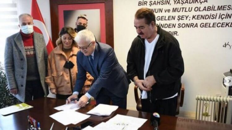 Zeytinlik arazisi AVM yapımı için Tatlıses’e verildi