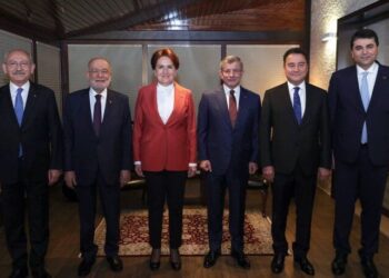 Karamollaoğlu’ndan ’28 Şubat’ çıkışı: Haddini bildirmesini biliriz