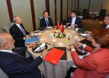 İşte 6 partinin tarihi zirvesinin perde arkası