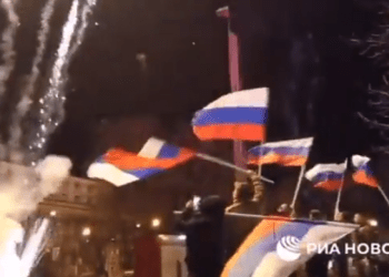 Putin’in açıklaması sonrası Donetsk’te kutlama