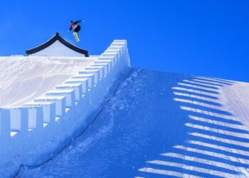 Beijing 2022’de snowboard slope stil gösterilerine “Kardan Çin Seddi” damga vurdu