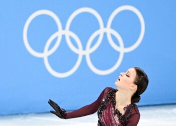 Beijing Kış Olimpiyatları artistik buz pateninde tek kadınlarda madalya kazananlar