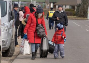 Macar köylüleri, çatışmadan kaçan Ukraynalılara yardım sağlamak için birleşti