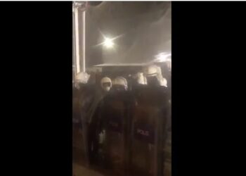 Migros işçileri gözaltına alındı