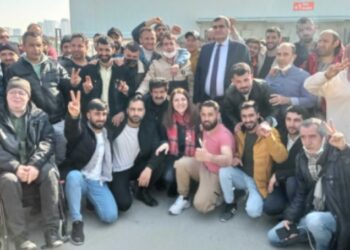 Migros işçileri zaferlerini kutladı… “Yaşasın sınıf dayanışması”