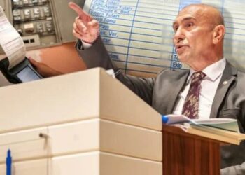 Soyer de elektrik faturasını cama astı: Her şeyin özeti