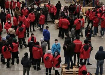 Eylem yapan 250 Migros işçisinin işine son verildi