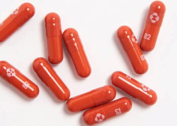 Molnupiravir ilacı, 65 yaş üstünde kullanılmaya başlandı