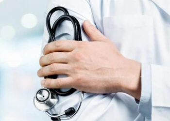 Aile hekimleri bir kez daha iş bırakıyor