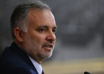 Ayhan Bilgen’in kuracağı partinin ismi için 2 seçenek masada